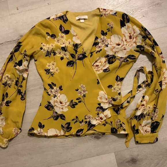 Yumi Kim Yellow Floral Long Sleeve honey rose queen bee top Size S wrap - Picture 8 of 8